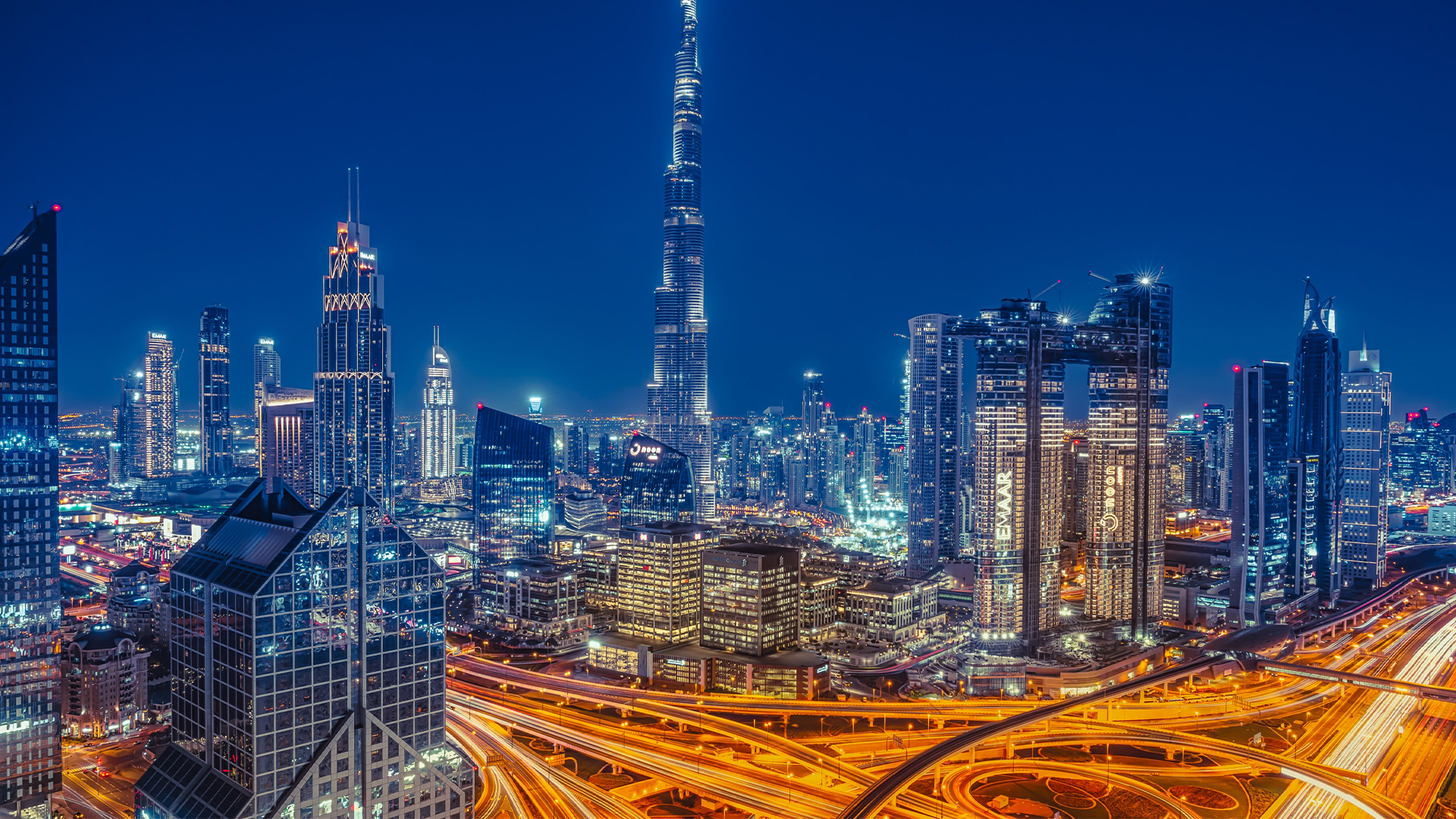 Dubai Gamechangers Mastermind Retreat Skyline at Night